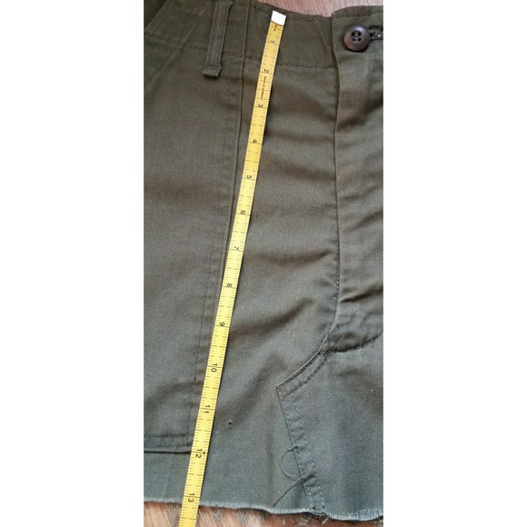Urban Outfitters Distressed Army/Cargo Skirt - Picture 6 of 8